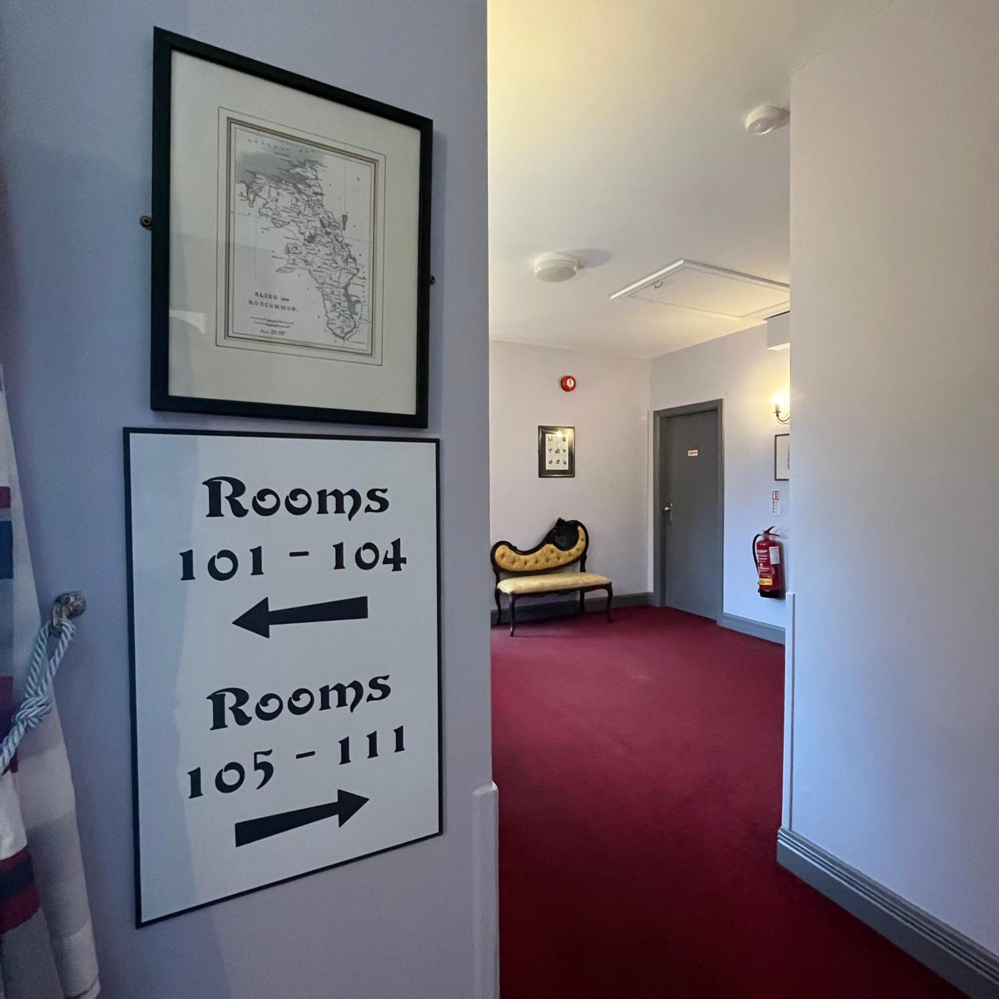 The Yeats County Inn Hotel Tubbercurry ภายนอก รูปภาพ