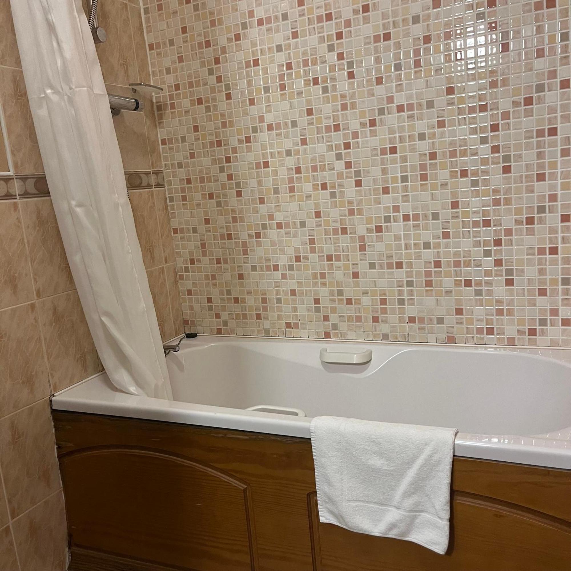 The Yeats County Inn Hotel Tubbercurry ภายนอก รูปภาพ