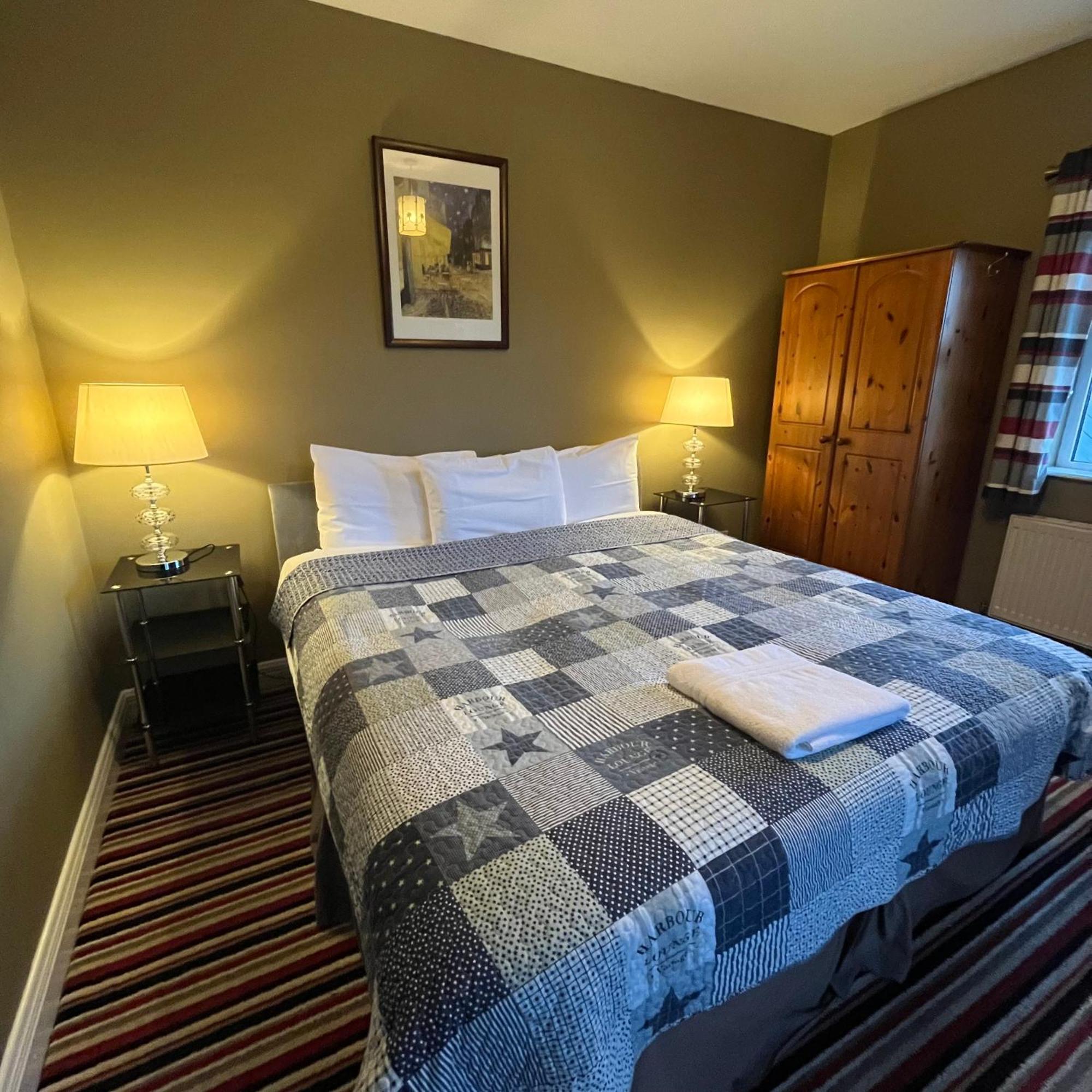 The Yeats County Inn Hotel Tubbercurry ภายนอก รูปภาพ