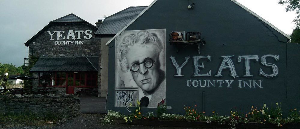 The Yeats County Inn Hotel Tubbercurry ภายนอก รูปภาพ