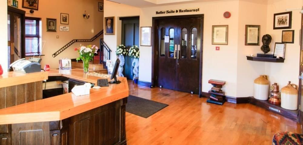 The Yeats County Inn Hotel Tubbercurry ภายนอก รูปภาพ